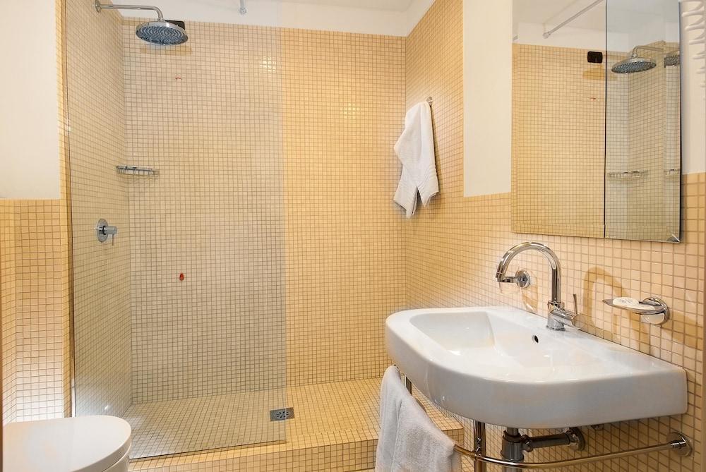 Milano Hotel 4*
